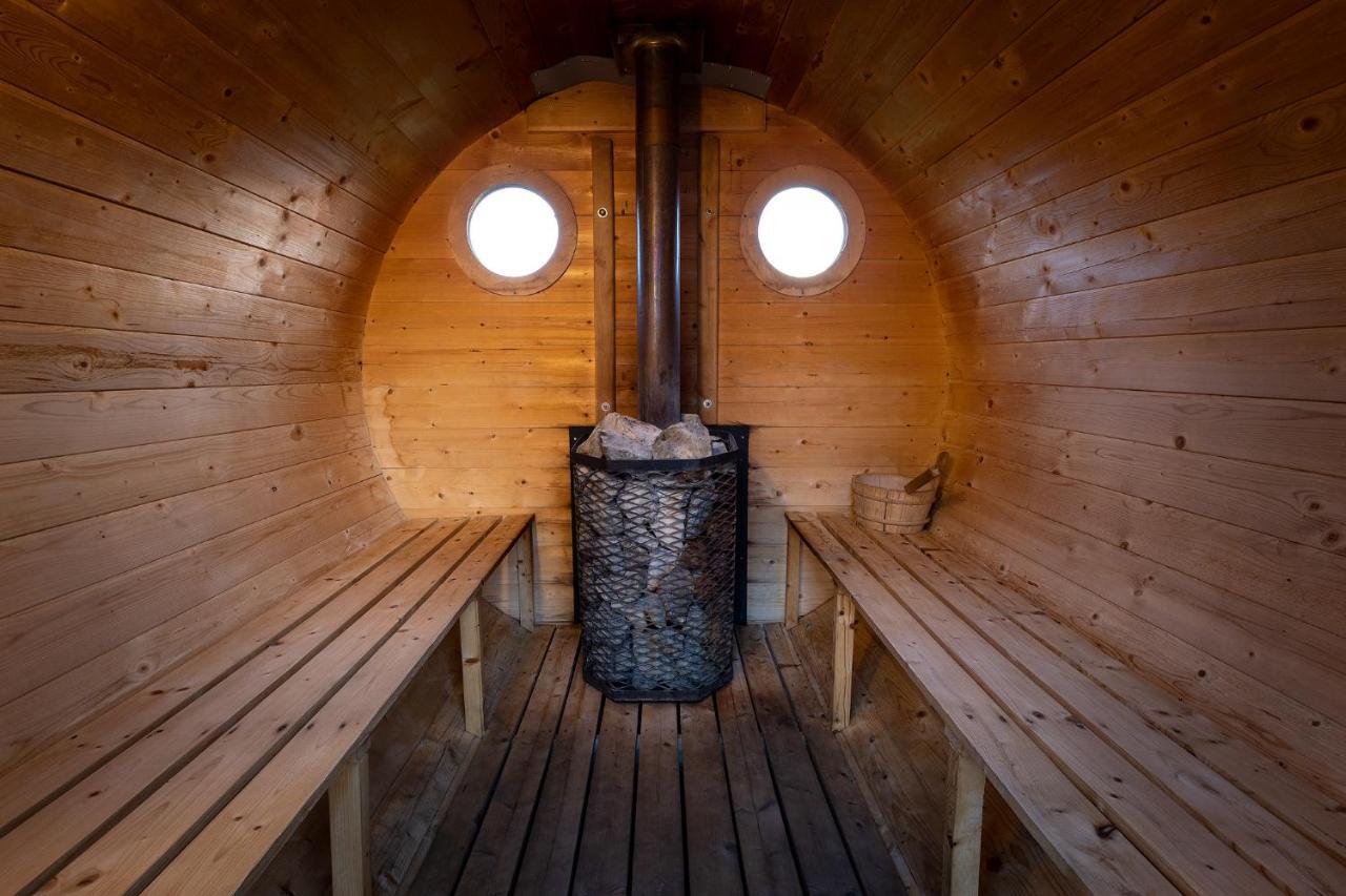Witowianskie Domki Z Kominkiem, Jacuzzi I Sauna Dzianisz Kültér fotó