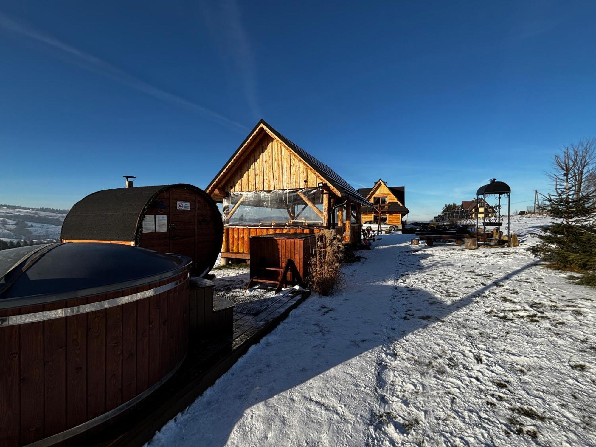 Witowianskie Domki Z Kominkiem, Jacuzzi I Sauna Dzianisz Kültér fotó